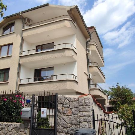 Yanevi Apartments Chernomorets Exterior photo