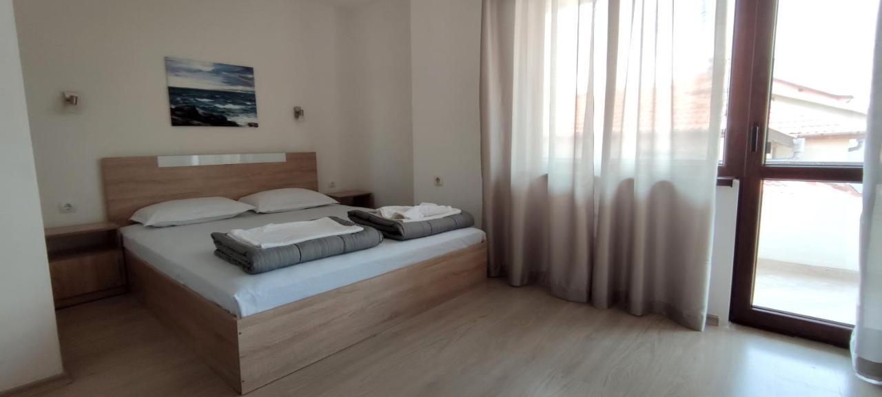 Yanevi Apartments Chernomorets Exterior photo